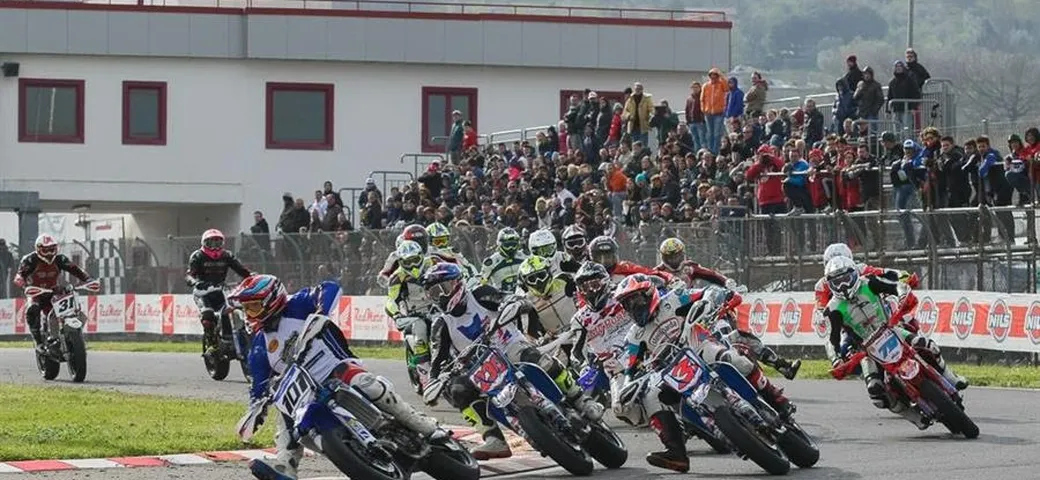 Grande Show agli Internazionali Supermoto di Viterbo [Foto e Video]