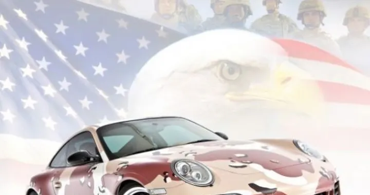 Champion Porsche 911: una 997 mimetica per celebrare il ritorno a casa delle truppe USA per il Natale
