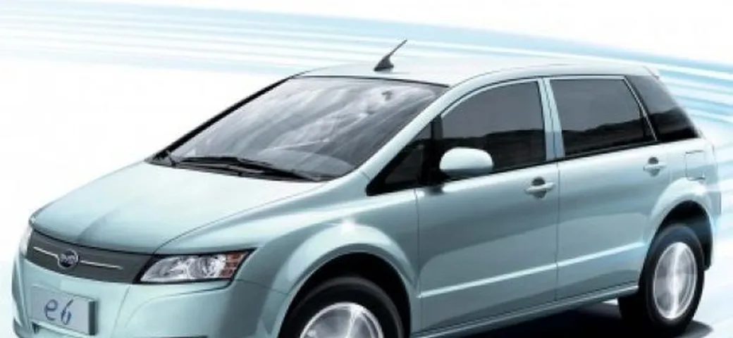 BYD: 700.000 auto elettriche nel 2010