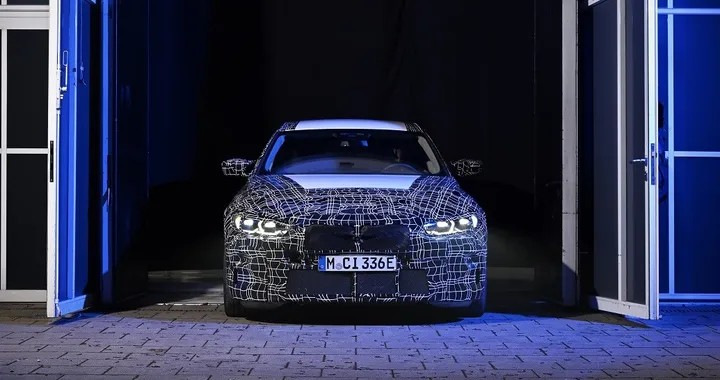 Bmw i4: anteprima social del prossimo modello elettrico