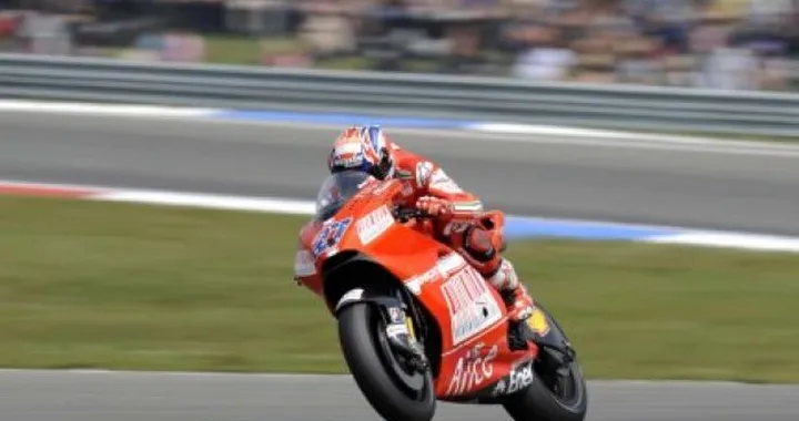 MotoGP ad Assen: podio sofferto per Stoner, Hayden miglior risultato stagionale