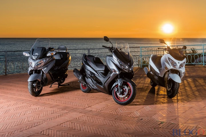 Suzuki Burgman 400 MY 2017, da maggio in 3 colori