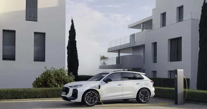 Audi Q3 e-hybrid, ecco la versione plug-in: quanto costa