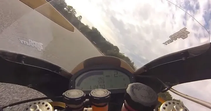 SBK 2015: on-board video di Niccolò Canepa con la EBR 1190RX