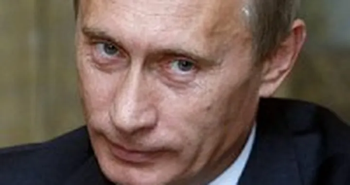 Russia: Putin stanzia 1,7 miliardi di euro a sostegno dei costruttori locali