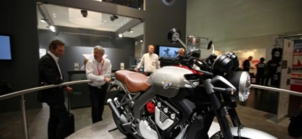 Horex inizia la produzione della VR6
