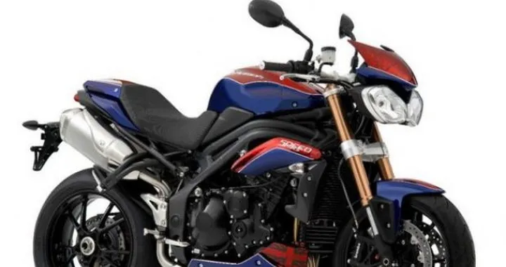 Triumph: la Speed Triple numero 500.000 in livrea inedita