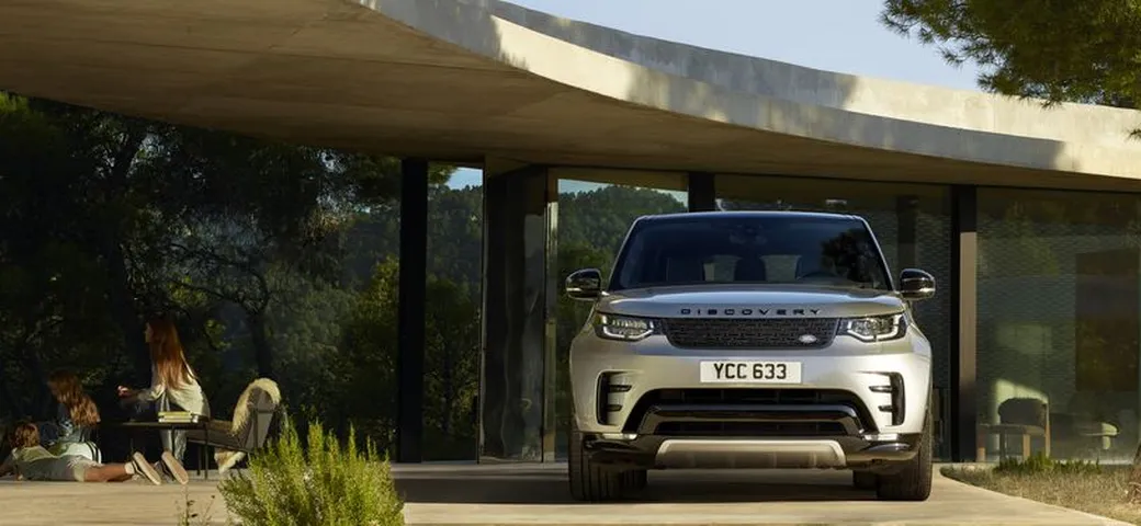 Land Rover Discovery: ecco la versione speciale Landmark Edition