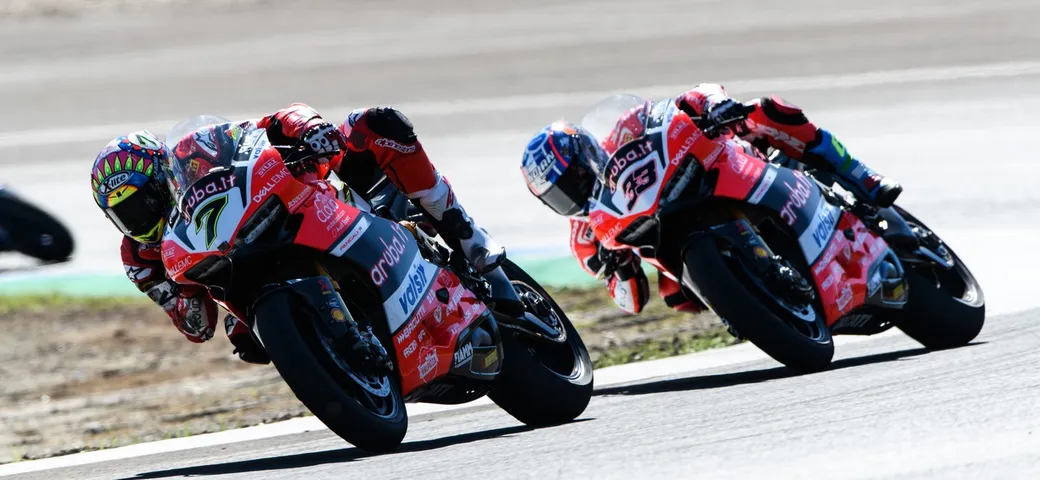 SBK Qatar, Ducati sotto i riflettori di Losail