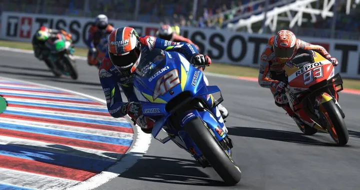 La MotoGP riparte dal... divano: la prima gara sarà "virtuale"