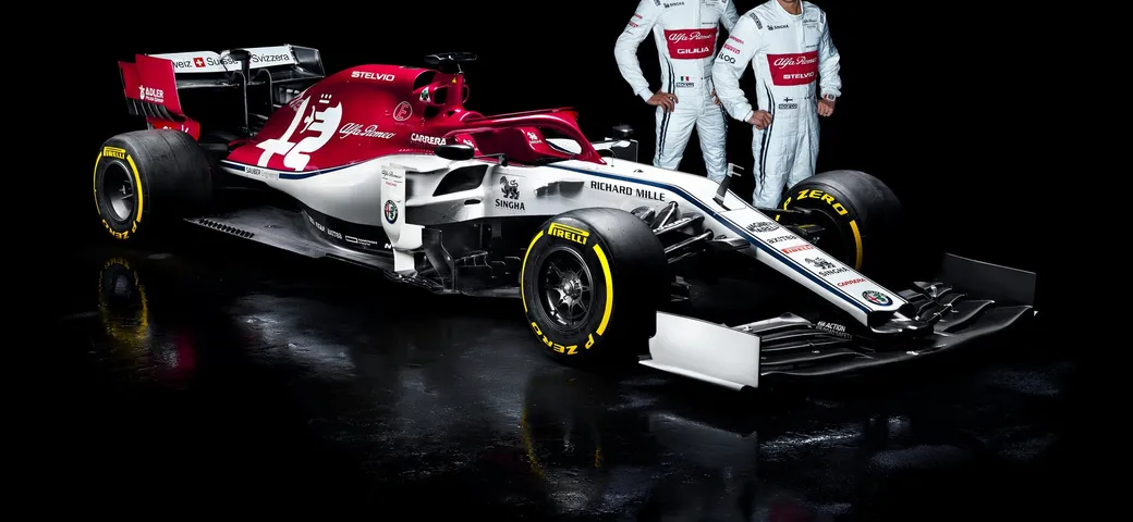 Formula 1, Alfa Romeo Racing: presentata la C38 [Video]