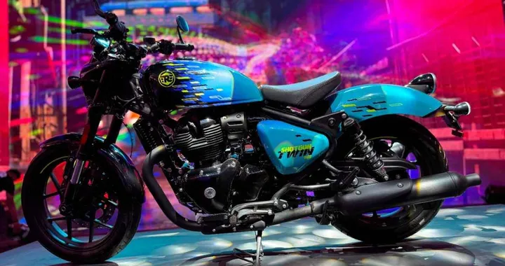 Royal Enfield Shotgun 650: debutta la nuova cruiser del marchio [FOTO]