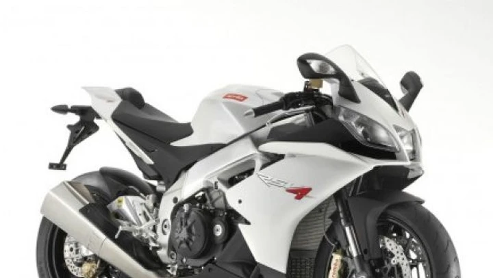 Gallery Aprilia RSV4 R