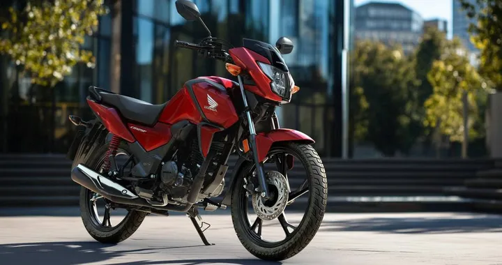 CB125F 2026: la Honda urbana con Start&amp;Stop e connettività avanzata