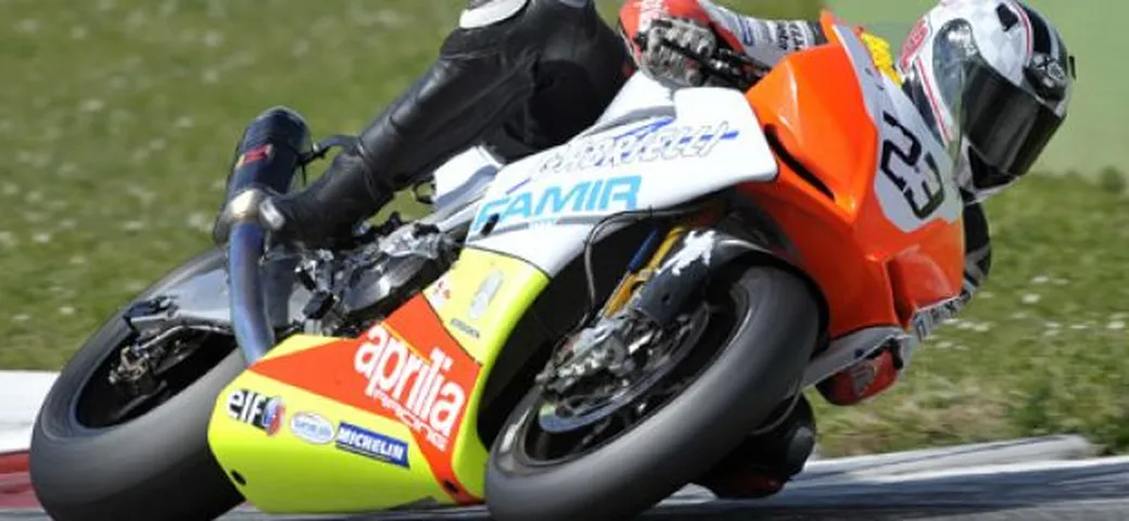 WSBK: Quattro Aprilia RSV4 al via a Monza