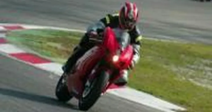 Piega di più per la foto ricordo...