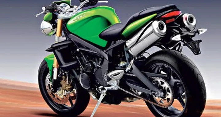 Nuova Triumph Street Speed 675