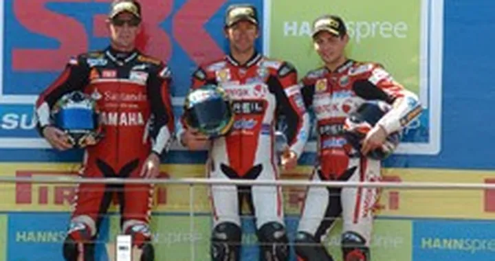 SBK: Strepitosa doppietta di Re Troy Bayliss