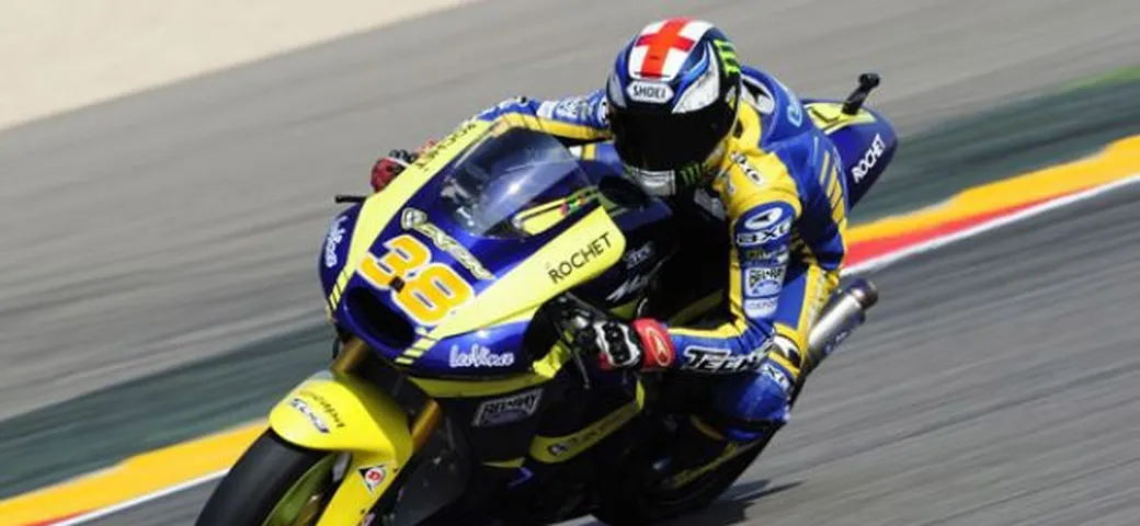 Bradley Smith rinnova Tech 3: 2012 in Moto2 poi MotoGP fino al 2014