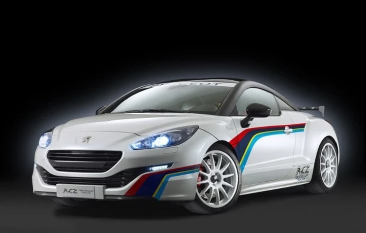 Peugeot RCZ Racing Cup Replica: il 1.6 THP sale a 230 CV