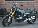Da roadster a racer in pochi minuti: il segreto della nuova R12 nineT