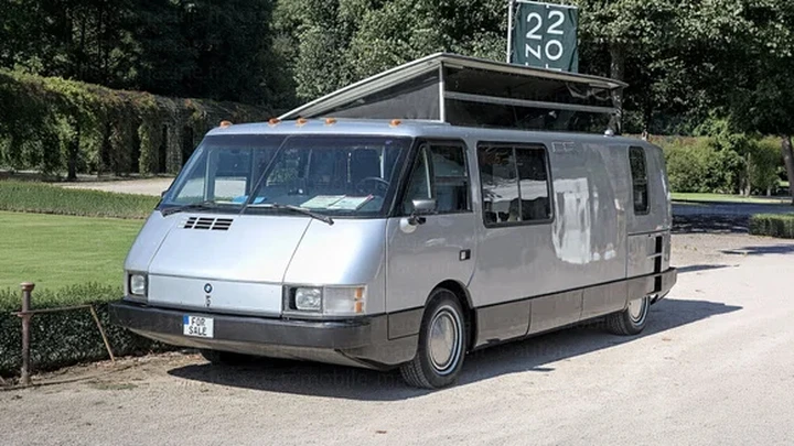 Il camper con motore BMW e cambio Renault progettato dall'uomo della DeLorean