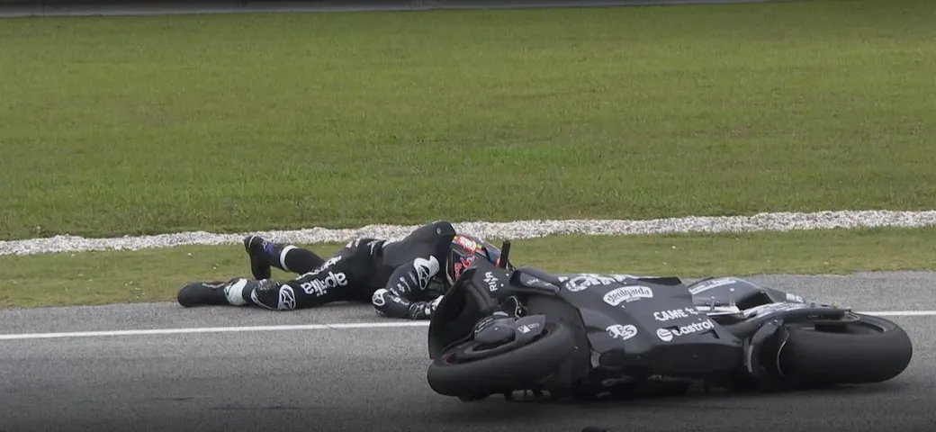 MotoGP: cadute e infortuni segnano i test di Sepang