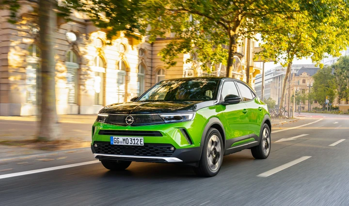Opel Mokka e Mokka-e 2021: prima prova del SUV compatto, anche elettrico
