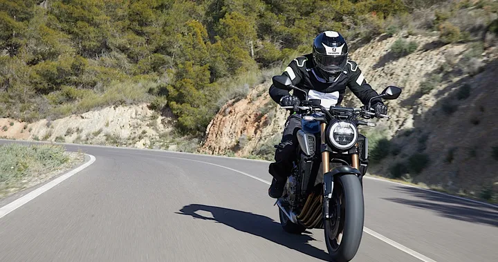 Nuova Honda CB650R: primo contatto