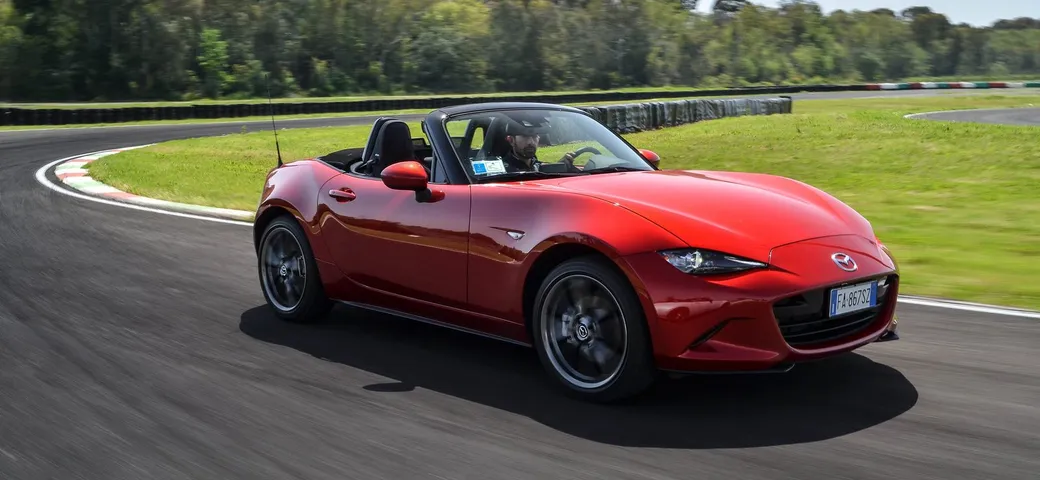 Mazda MX-5: la prova su strada