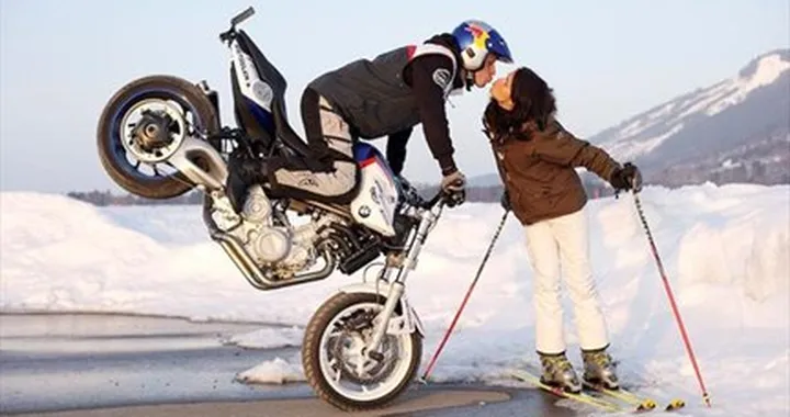 Buona Natale da parte di Chris Pfeiffer!