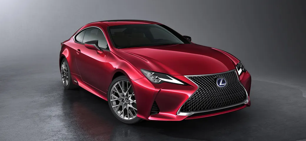 Lexus RC 2019, la coupé giapponese al Salone di Parigi 2018