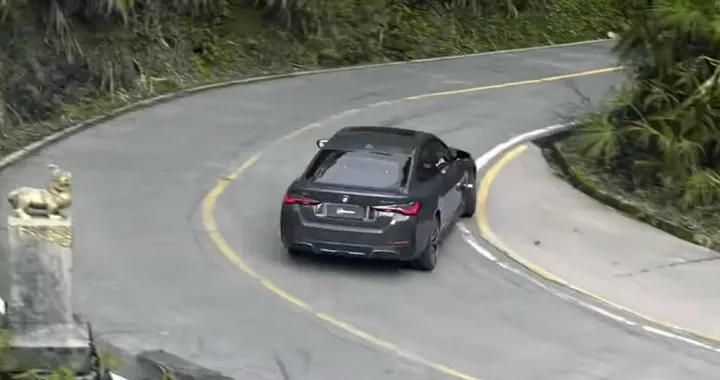 BMW i4 eDrive40: drifting elettrico da antologia [Video]