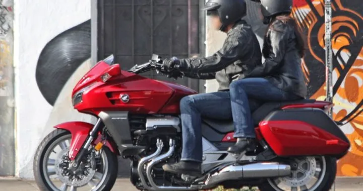 Foto spia Honda CTX 1300 2014