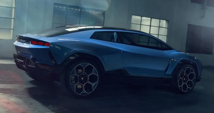 Lamborghini fa marcia indietro sull'elettrico puro: stop alla Lanzador