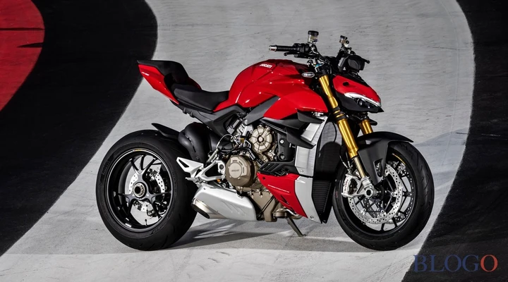 ducati_streetfighter-v4