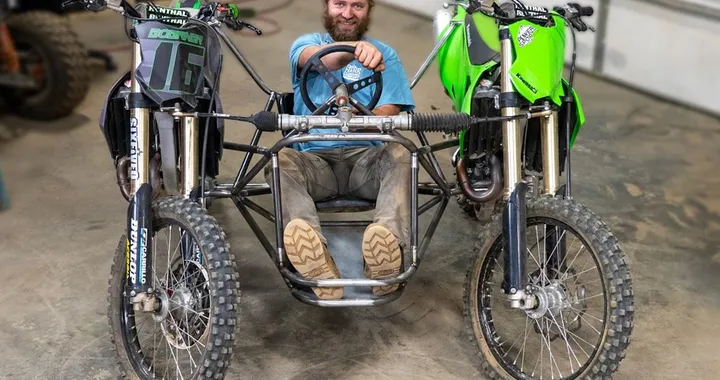Due moto da cross diventano un kart da circa 100 CV: il progetto folle