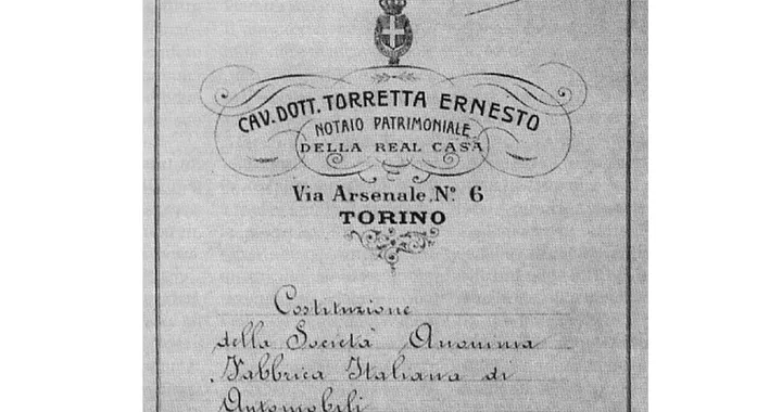 Compleanno Fiat: gli auguri di Lapo Elkann