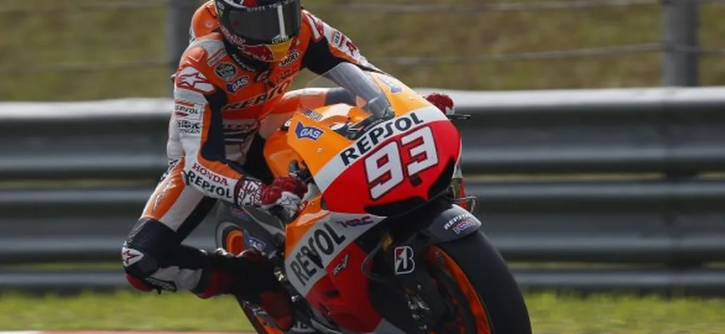 Live MotoGP Sepang 2013: Marquez strappa la pole a Rossi, delusione per Lorenzo