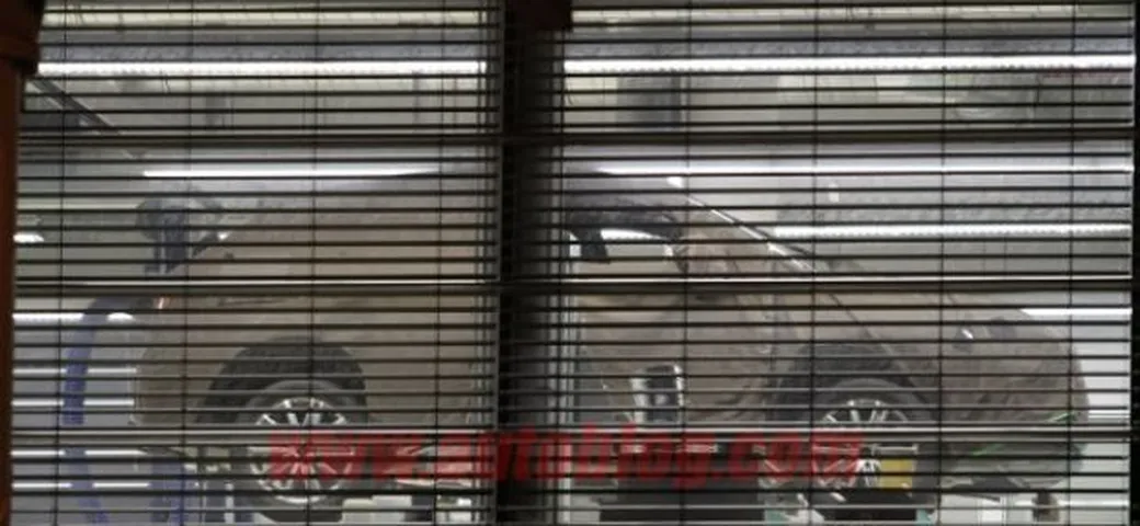 Audi Q3: primissime foto spia