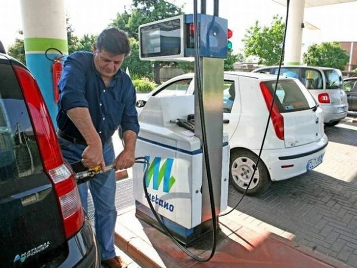 Revisione bombole metano auto: quando si fa, nuove regole