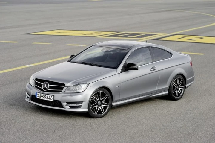 Mercedes Classe C: negli Stati Uniti è l'auto di lusso più rubata
