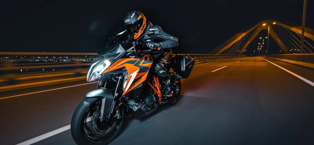 KTM svela la nuova 1290 Super Duke GT
