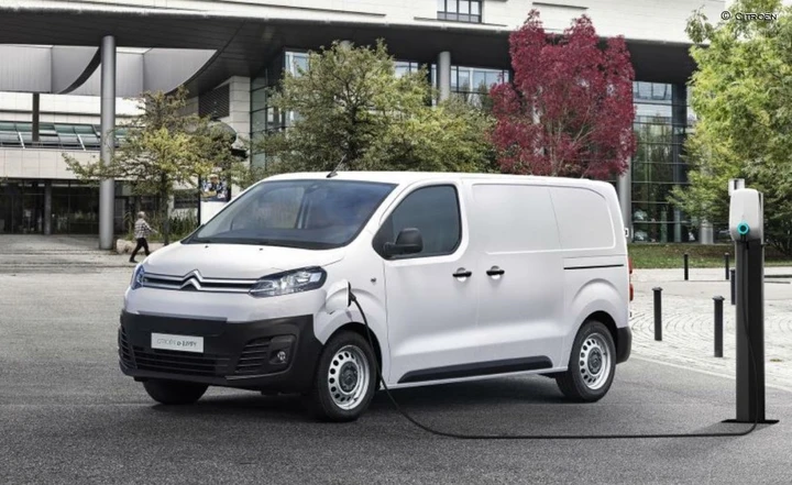 Citroen e-Jumper: la versione alla spina