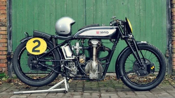 Norton CS1: la più vecchia 'racer' britannica ancora in attività