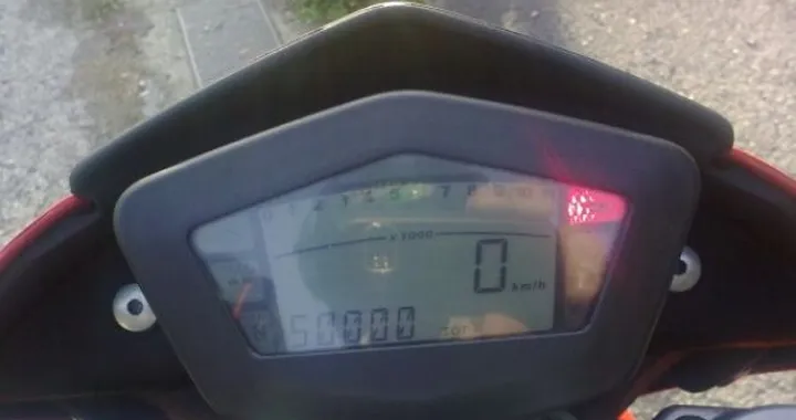Foto del giorno: Hypermotard 1100 da 50.000 km