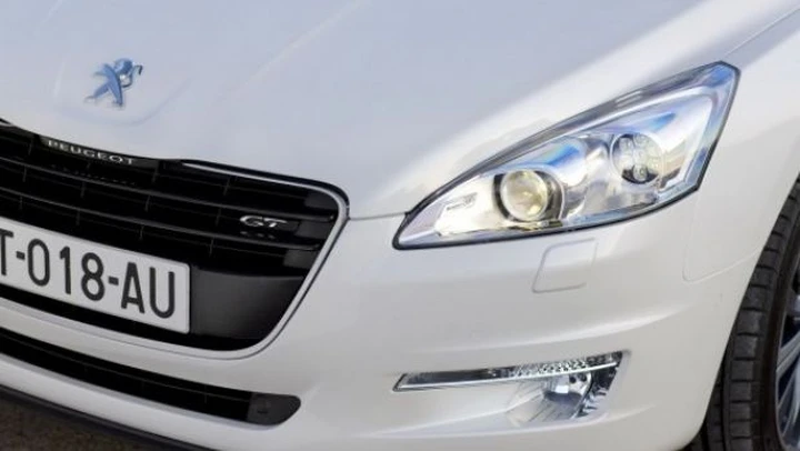 Peugeot 508: prezzi a partire da 23.400 euro