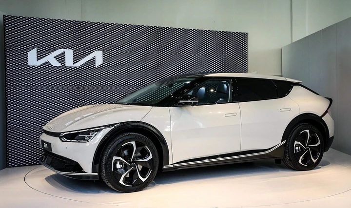 Kia EV6: nuova gamma, prezzi, autonomia e debutto sul mercato