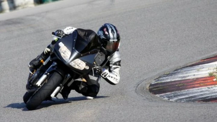 Scatto in Corsa: Suzuki SV650S