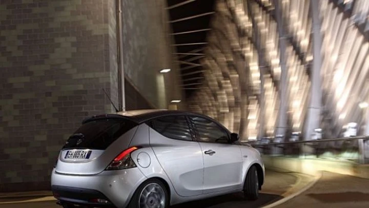 Nuova Lancia Ypsilon: tutte le foto e le informazioni ufficiali